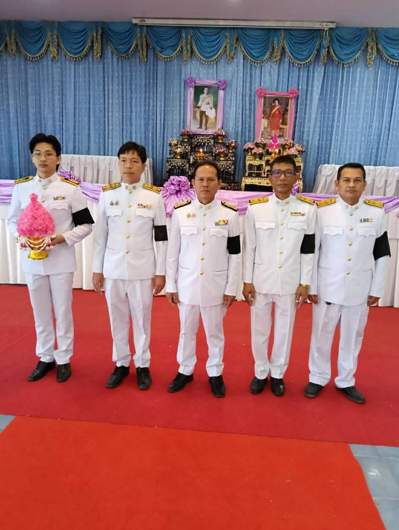 นายกองค์การบริหารส่วนตำบลเหล่าไฮงาม มอบหมายให้ นายเสมียน เจริญพืช รองนายกองค์การบริหารส่วนตำบลเหล่าไฮงาม พร้อมด้วย นายภูมิ อุทรักษ์ หัวหน้าสำนักปลัด และข้าราชการ พนักงานส่วนตำบล เข้าร่วมกิจกรรมการเฉลิมพระเกียรติพระบาทสมเด็จพระมงกุฎเกล้าเจ้าอยู่หัว เนื่องในโอกาสวันคล้ายวันสวรคคครบ ๑๐๐๐ ปี ๒๕ พฤศจิกายน ๒๕๖๘ และกิจกรรมเฉลิมพระเกียรติสมเด็จพระเจ้าภคินีเธอ เจ้าฟ้าเพชรรัตนราชสุดา สิริโสภาพัณณวดี เนื่องในโอกาสวันคล้ายวันประสูติครบ ๑๐๐ ปี ๒๔ พฤศจิกายน ๒๕๖๘ พิธีเจริญพระพุทธมนต์ทำบุญตักบาตร และพิธีวางพุ่มดอกไม้ถวายราชสักการะ ณ หอประชุมอำเภอกุฉินารายณ์ อำเภอกุฉินาราณ์ จังหวัดกาฬสินธุ์